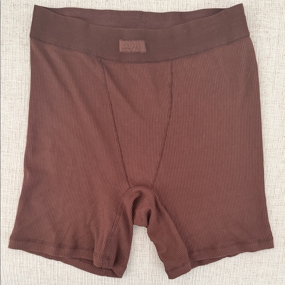 SKIMS Brown Women’s Boxer Brief style shorts